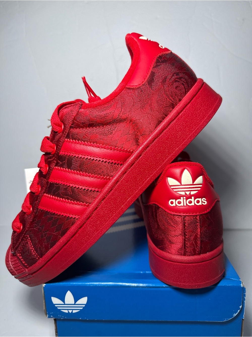 Adidas Superstar II - Men’s 8 (women’s 9) - Red Floral Pattern IH9302 - NWT